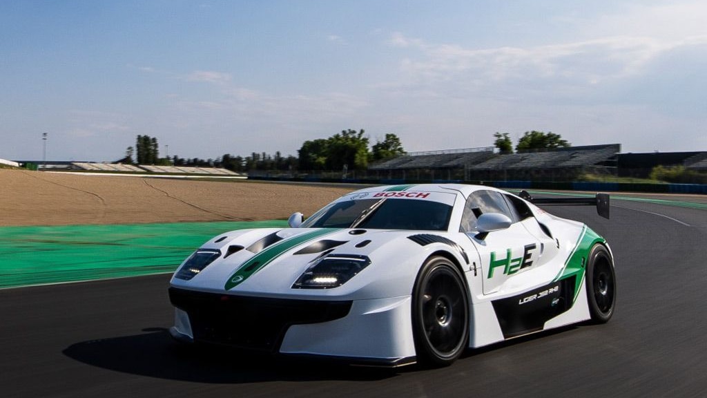 Ligier JS2 R race car powered by Bosch hydrogen engine
