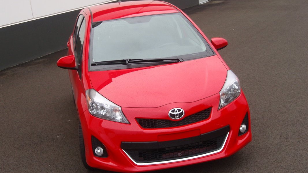 2012 Toyota Yaris SE  -  First Drive