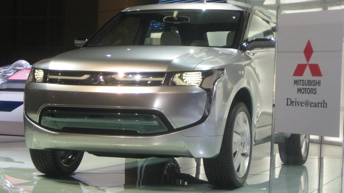 Mitsubishi PX-MiEV concept crossover, 2009 Los Angeles Auto Show