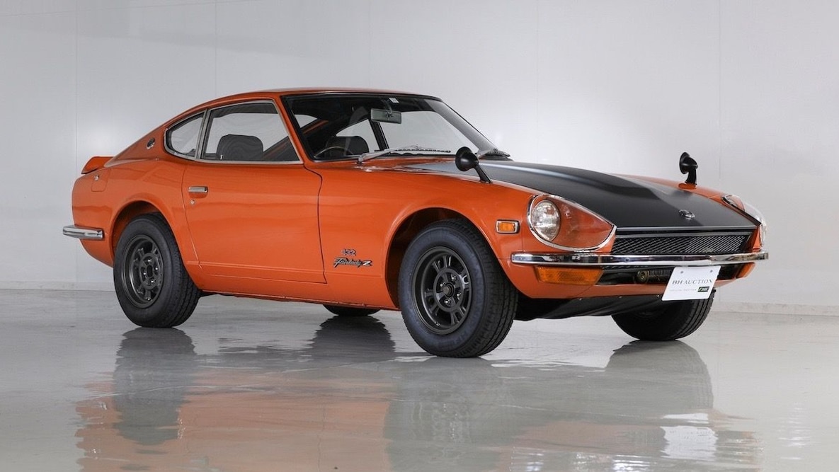 Race Ready 1970 Nissan Z Brings Nearly 804 000 At Tokyo Auction Classiccars Com Journal