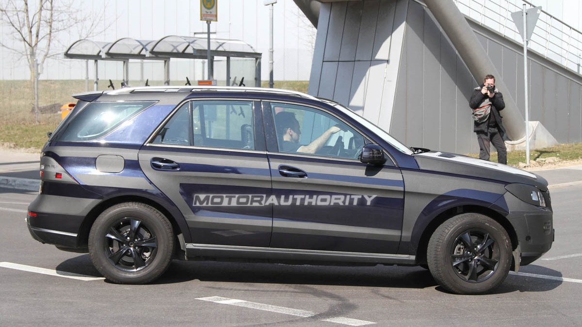 2012 Mercedes-Benz ML-Class spy shots