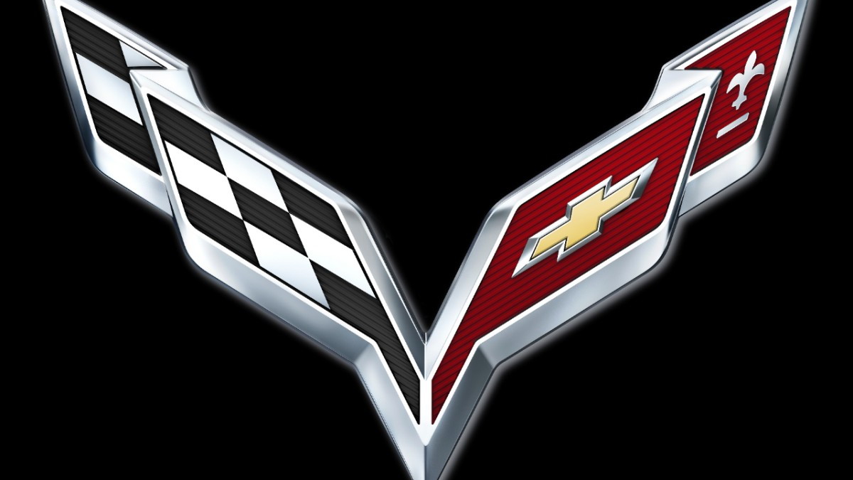 2014 Chevrolet Corvette crossed flags emblem