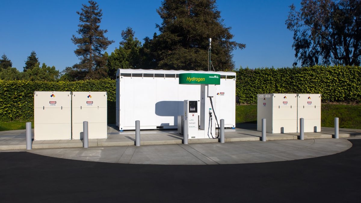 Honda hydrogen fueling station in Torrance, California.
