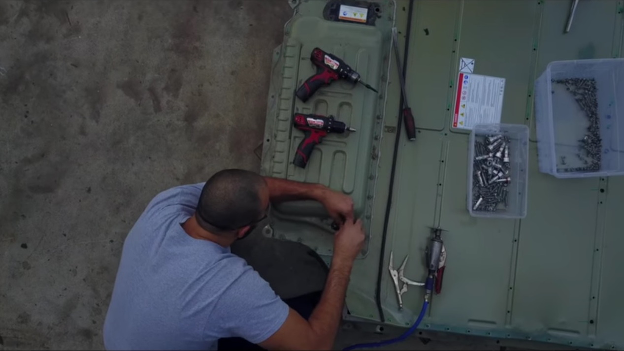 Tearing Down The Tesla Model S Battery Pack Video
