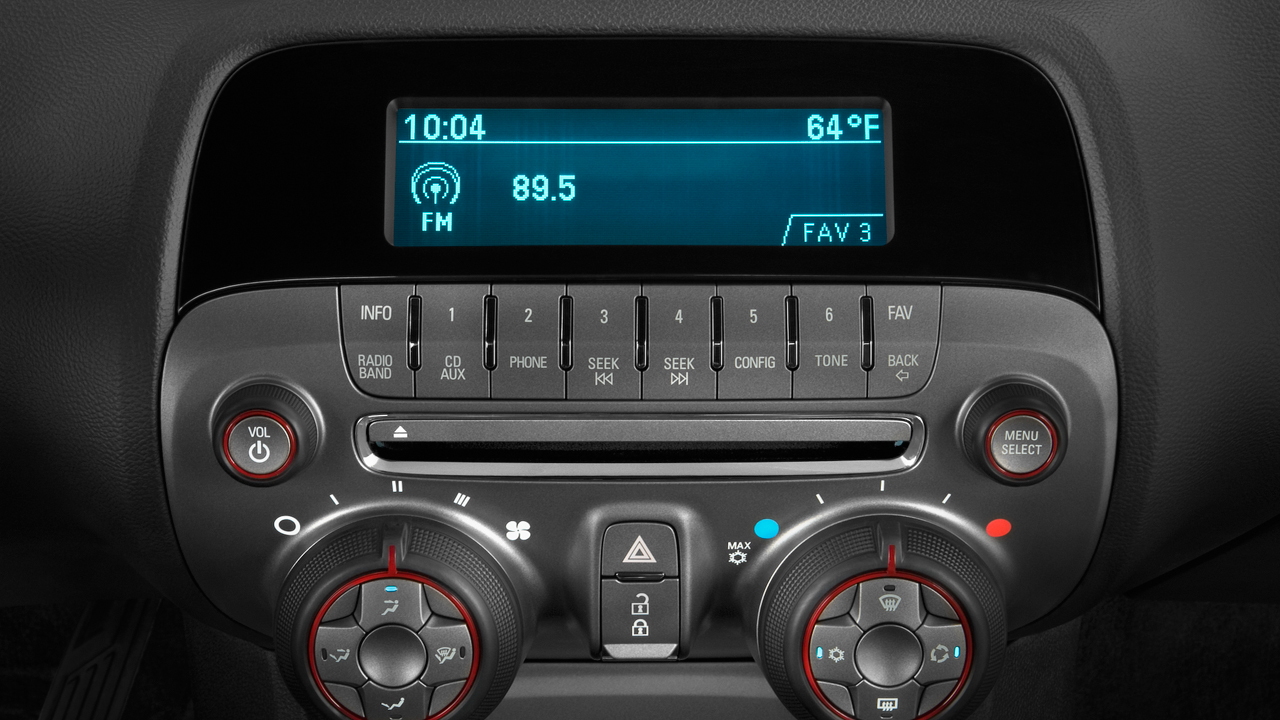 2010 Chevrolet Camaro 2-door Coupe 1SS Audio System
