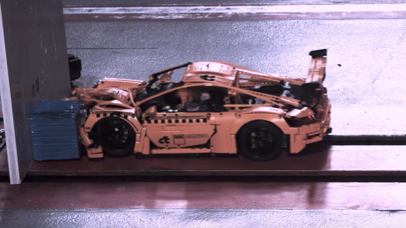 The Beauty And Horror Of A Lego Porsche 911 Gt3 Rs Crash Test