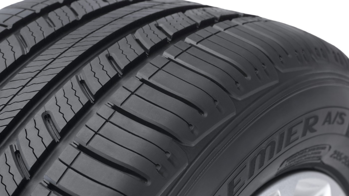 Michelin Premier A/S tire with EverGrip technology