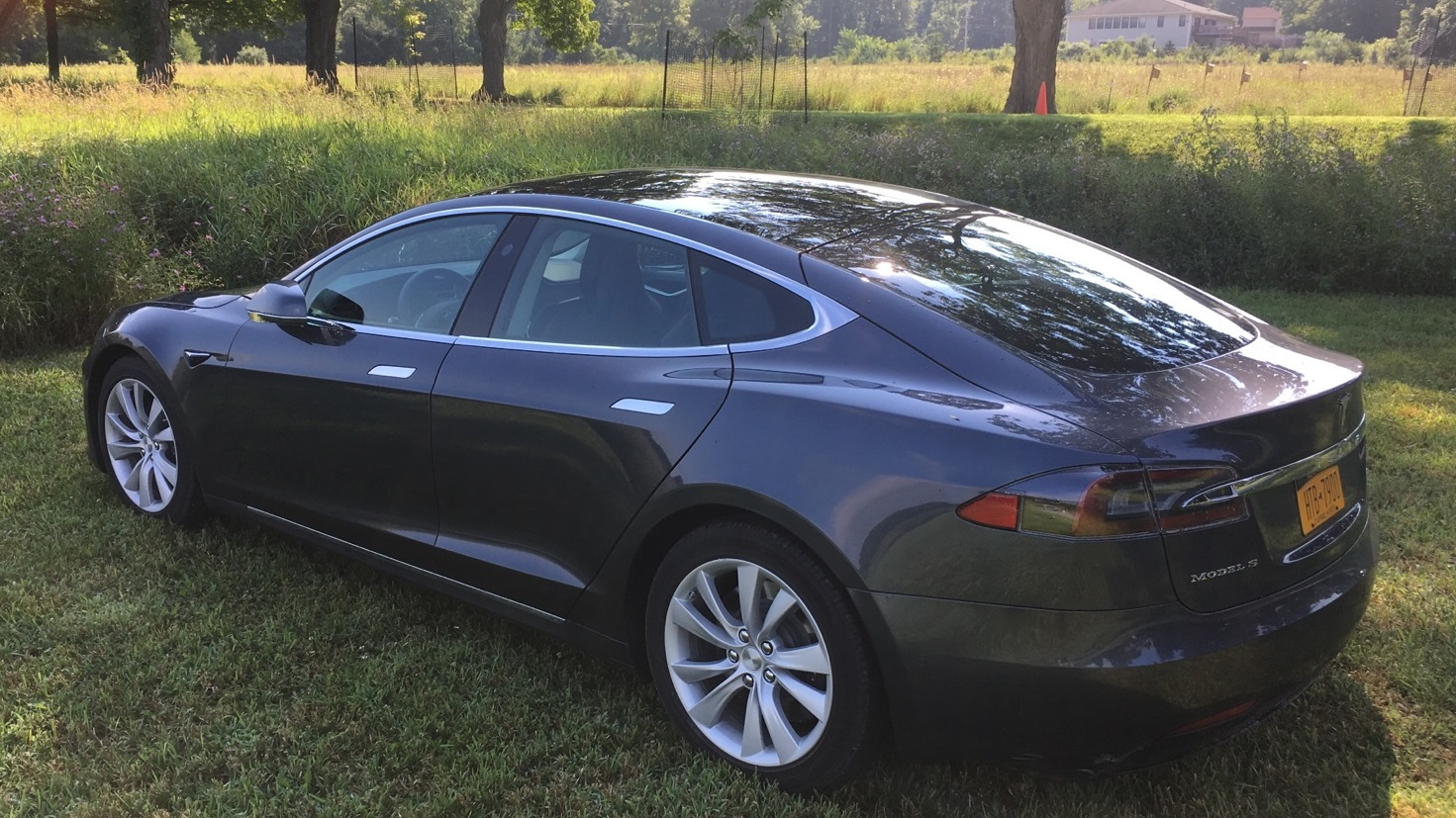 climax afgunst Consumeren Life with Tesla Model S: assessing my new 100D vs old 2013 electric car