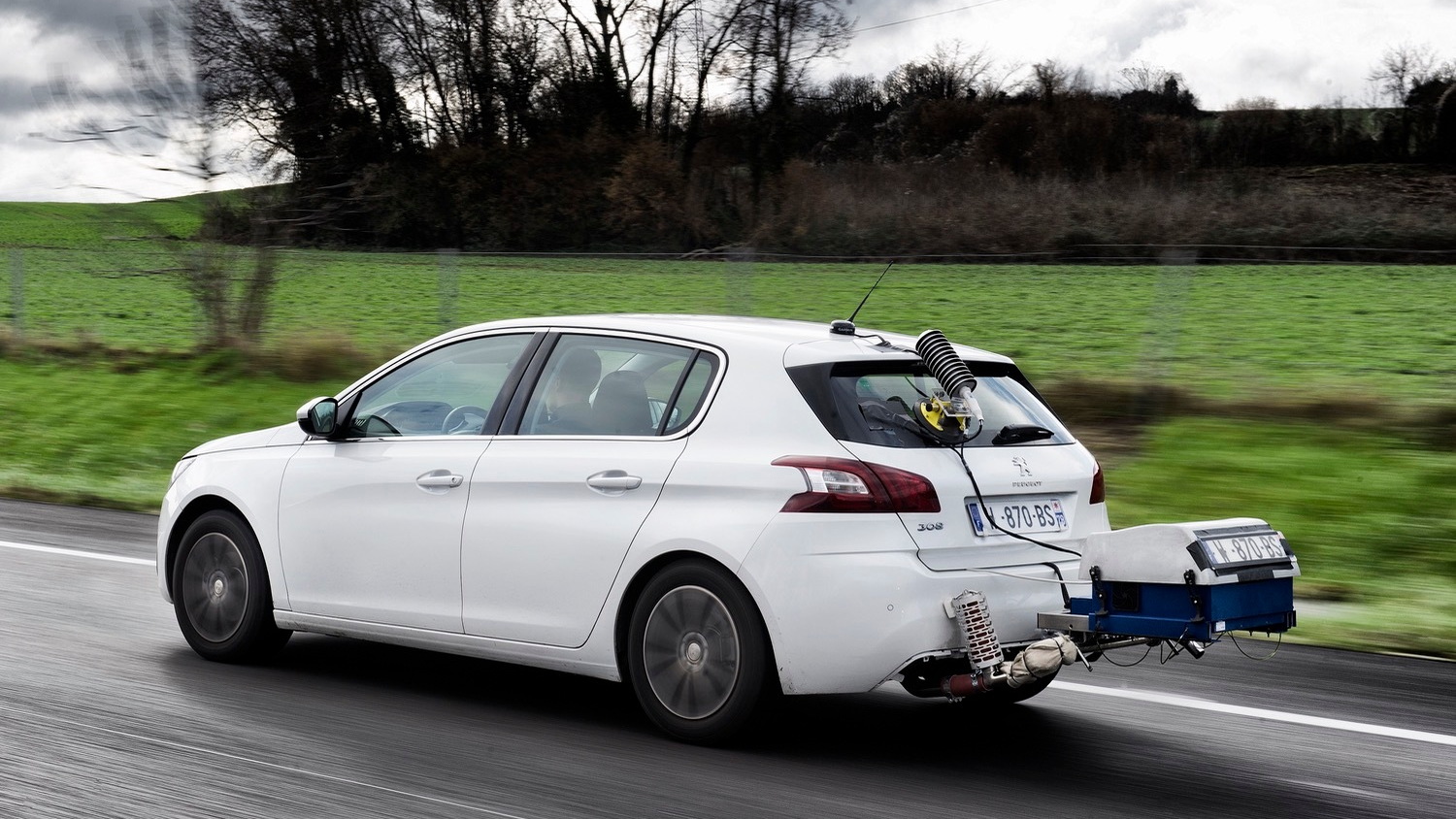 Portable Emissions Measurement Systems (PEMS) on a Peugeot 308