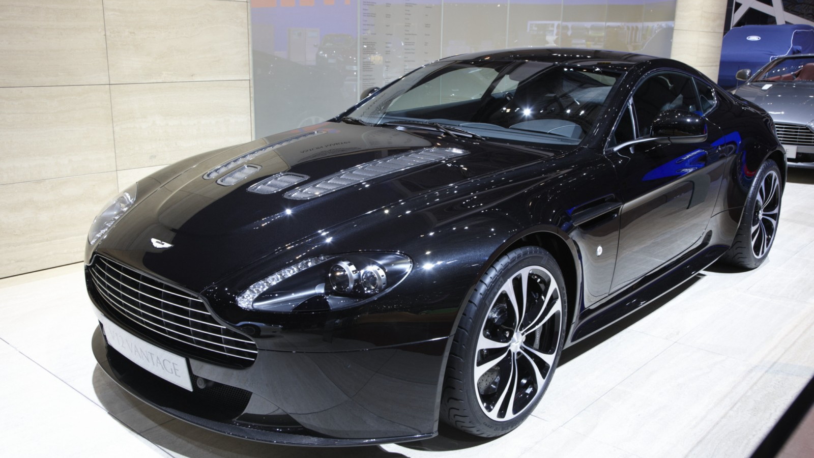 Aston Martin UB-2010 and Works Service Tailored at the 2010 Geneva Motor Show.