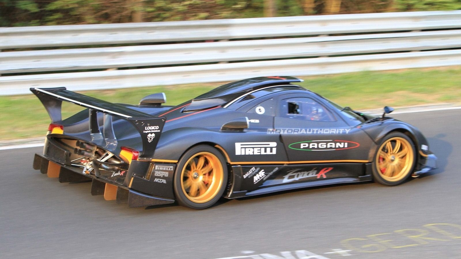 Pagani Zonda R spied on the 'Ring setting new 6:47 lap time