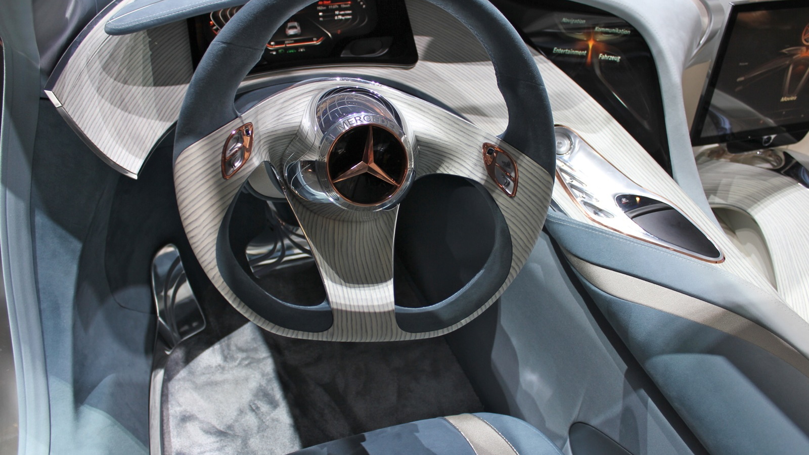 2011 Mercedes-Benz F125! Concept