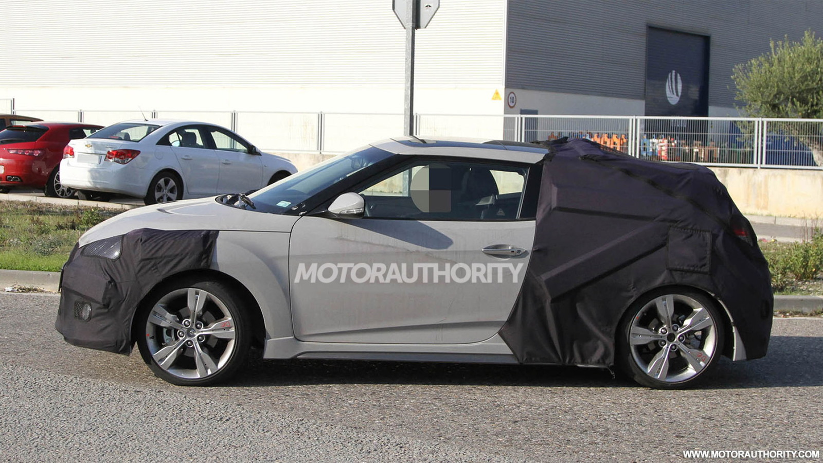 2013 Hyundai Veloster Turbo spy shots