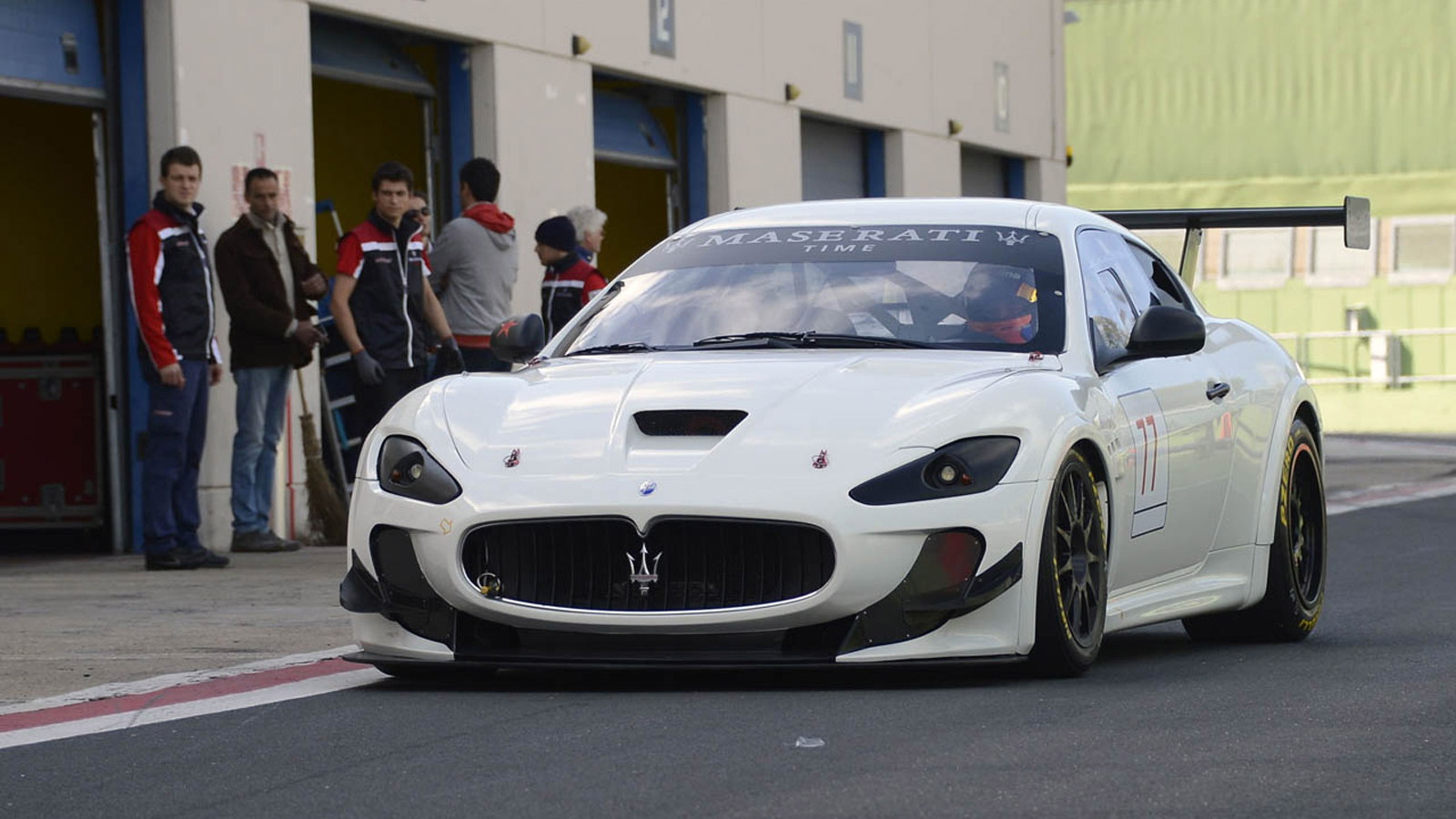 2012 Maserati GranTurismo MC Trofeo race car