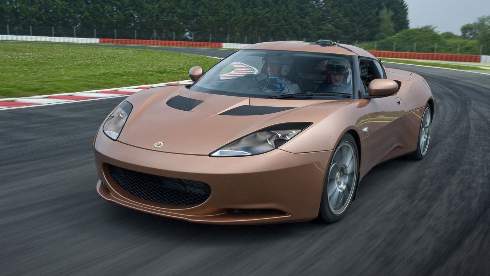 Lotus Evora 414E extended-range electric car prototype