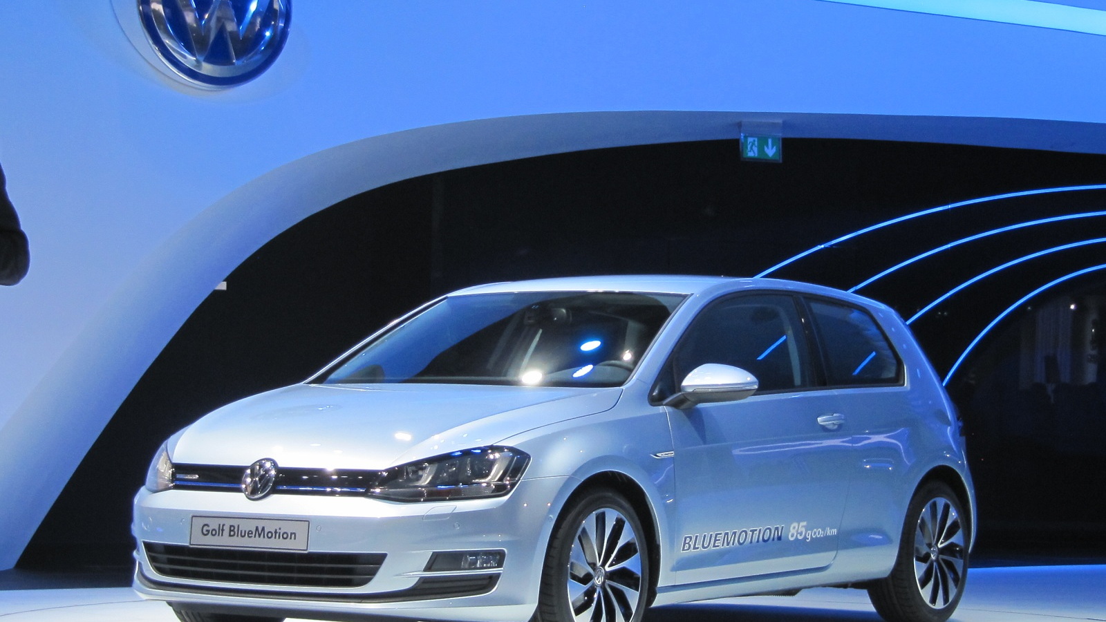 2013 Volkswagen Golf BlueMotion (European model), 2012 Paris Motor Show