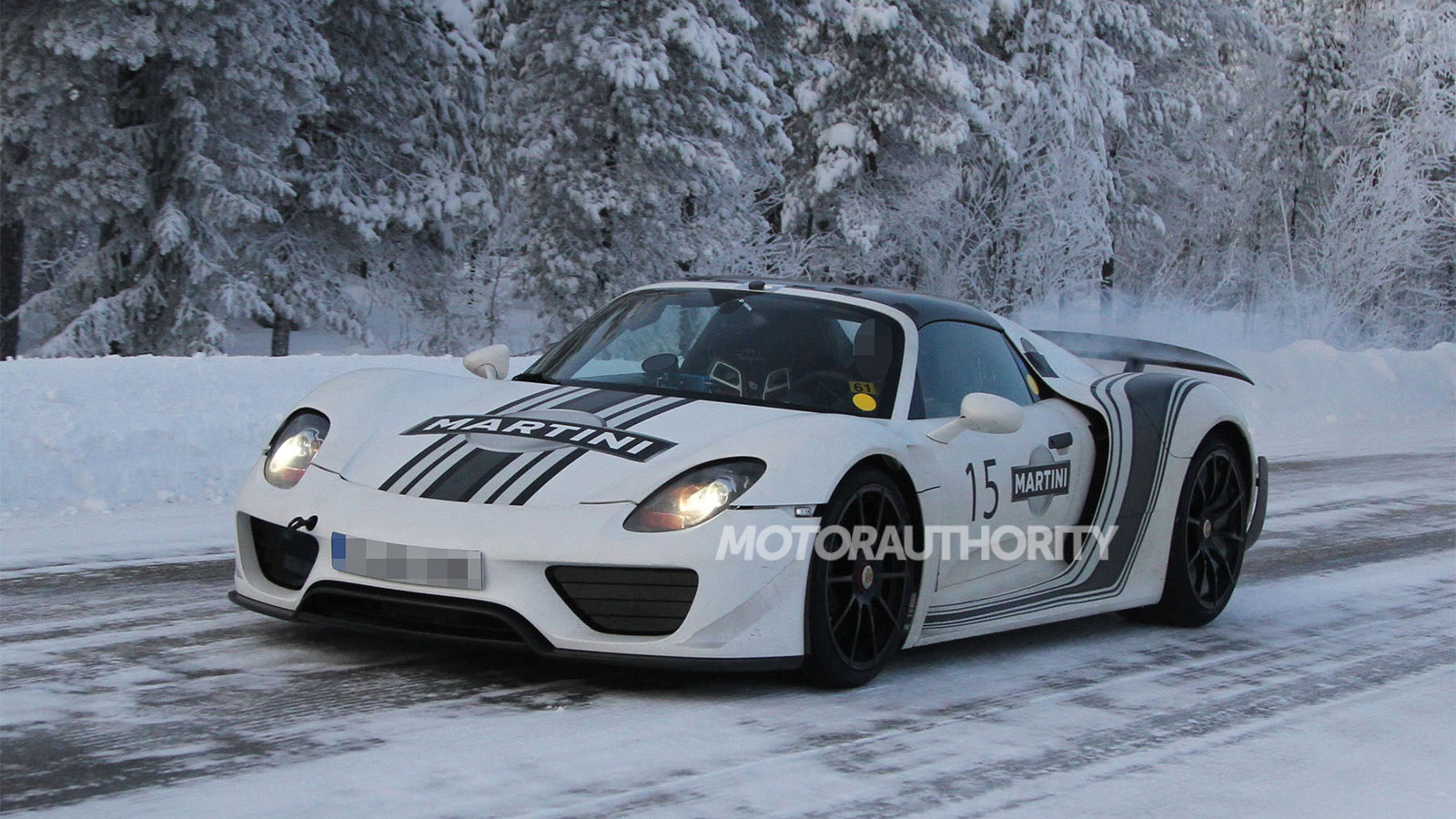 2014 Porsche 918 Spyder spy shots