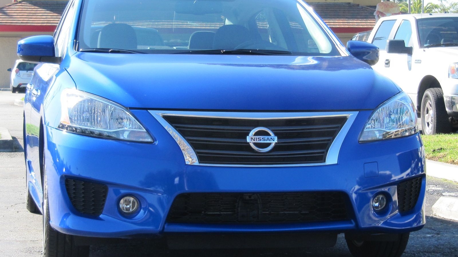 13 Nissan Sentra Quick Highway Fuel Economy Test Drive