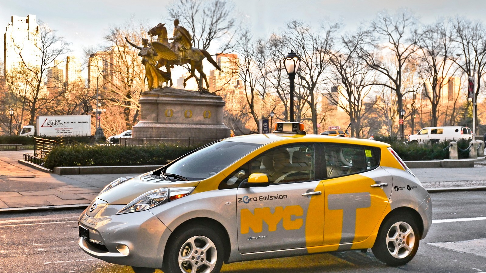 2013 Nissan Leaf electric car tested as taxi in New York City, April 2013