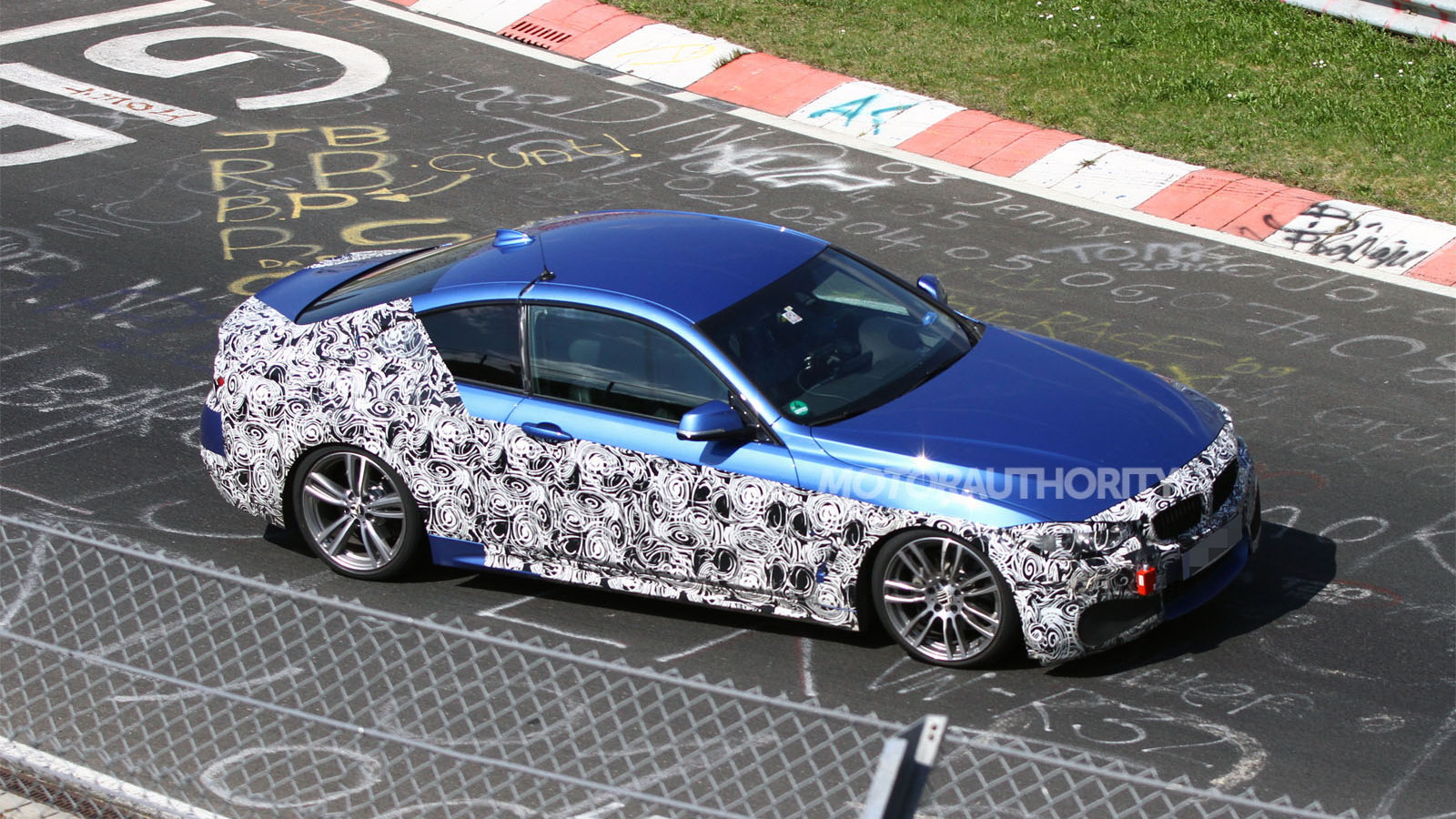 2014 BMW 4-Series Coupe spy shots (with M Sport Package)