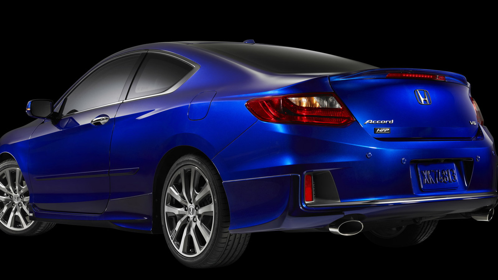 2013 Honda Accord Coupe fitted with Honda Factory Performance package