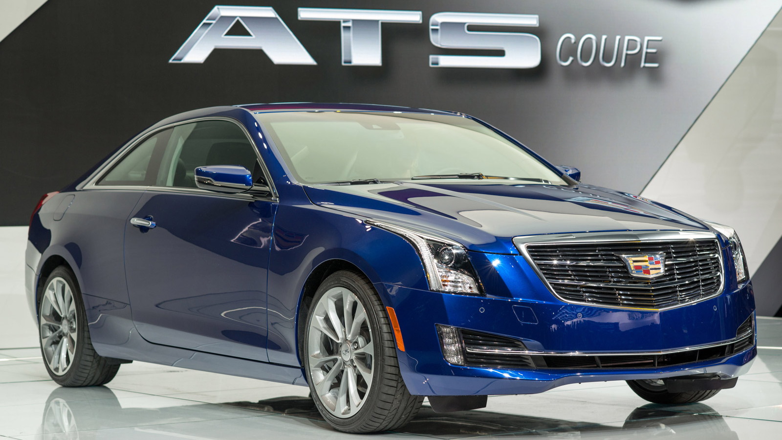 2015 Cadillac ATS Coupe  -  2014 Detroit Auto Show live photos