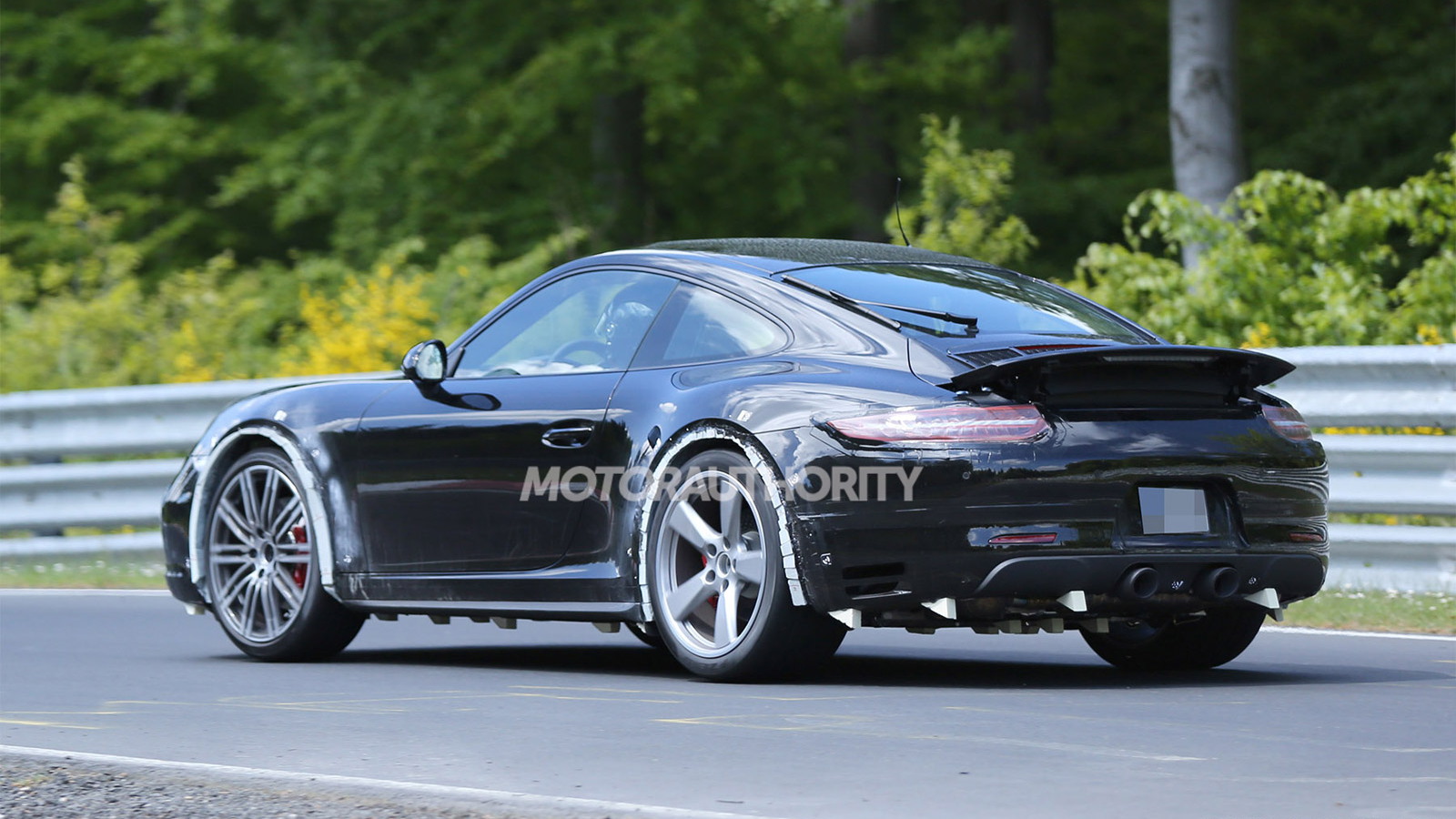 2015 Porsche 911 Carrera GTS spy shots