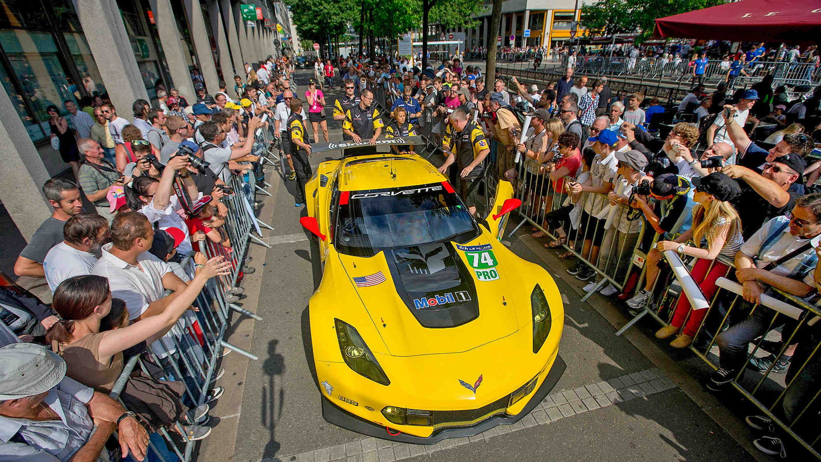 2014 Chevrolet Corvette C7.R at the 24 Hours of Le Mans