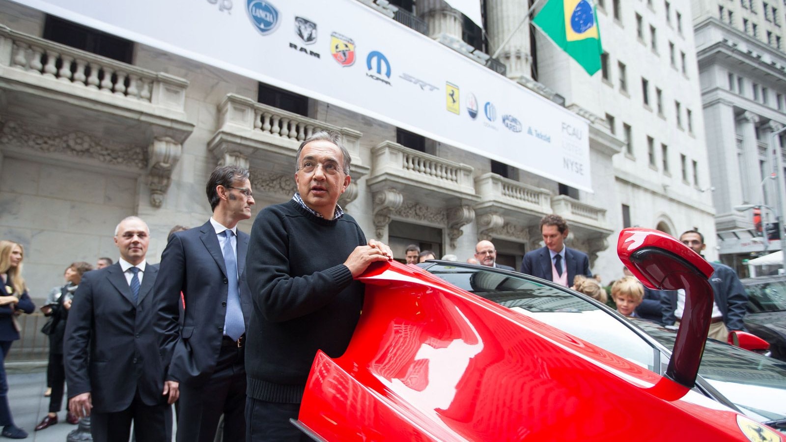 Fiat Chrysler Automobiles starts trading on the New York Stock Exchange