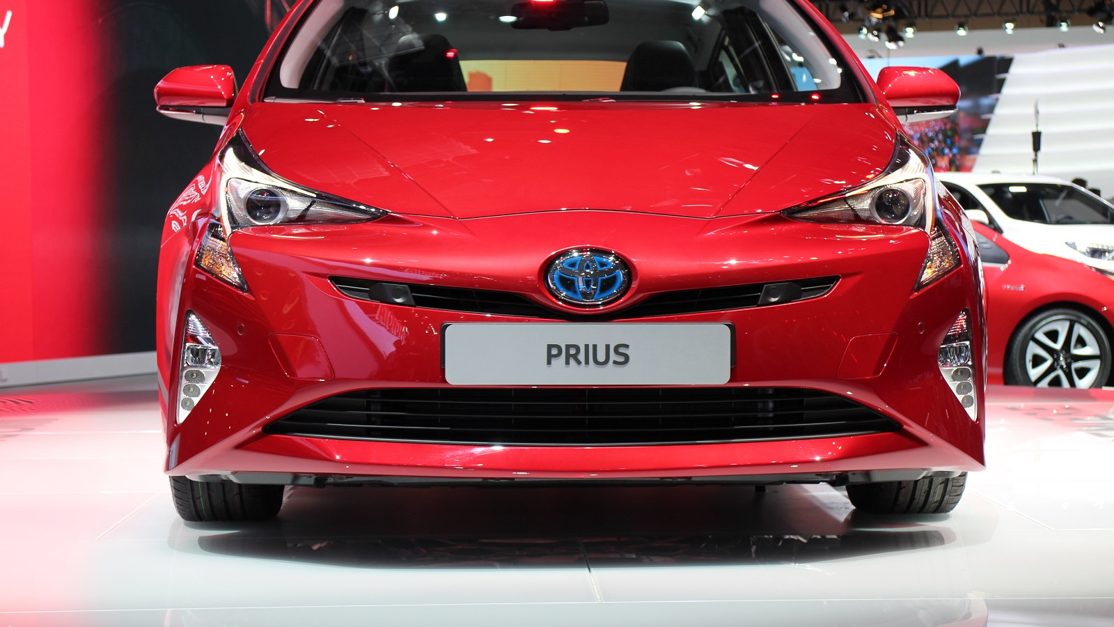 2016 Toyota Prius auto-show debut, 2015 Frankfurt Motor Show