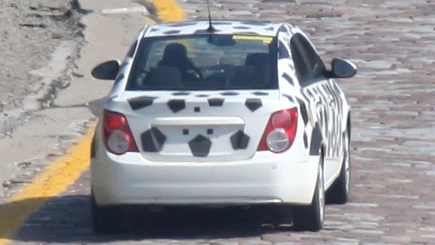 2012 Chevrolet Aveo Sedan spy shots