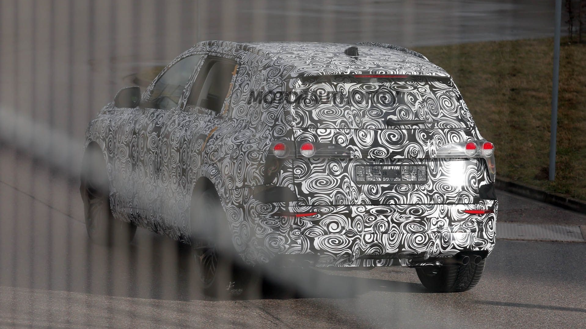 2026 Audi SQ9 spy shots - Photo credit: Baldauf