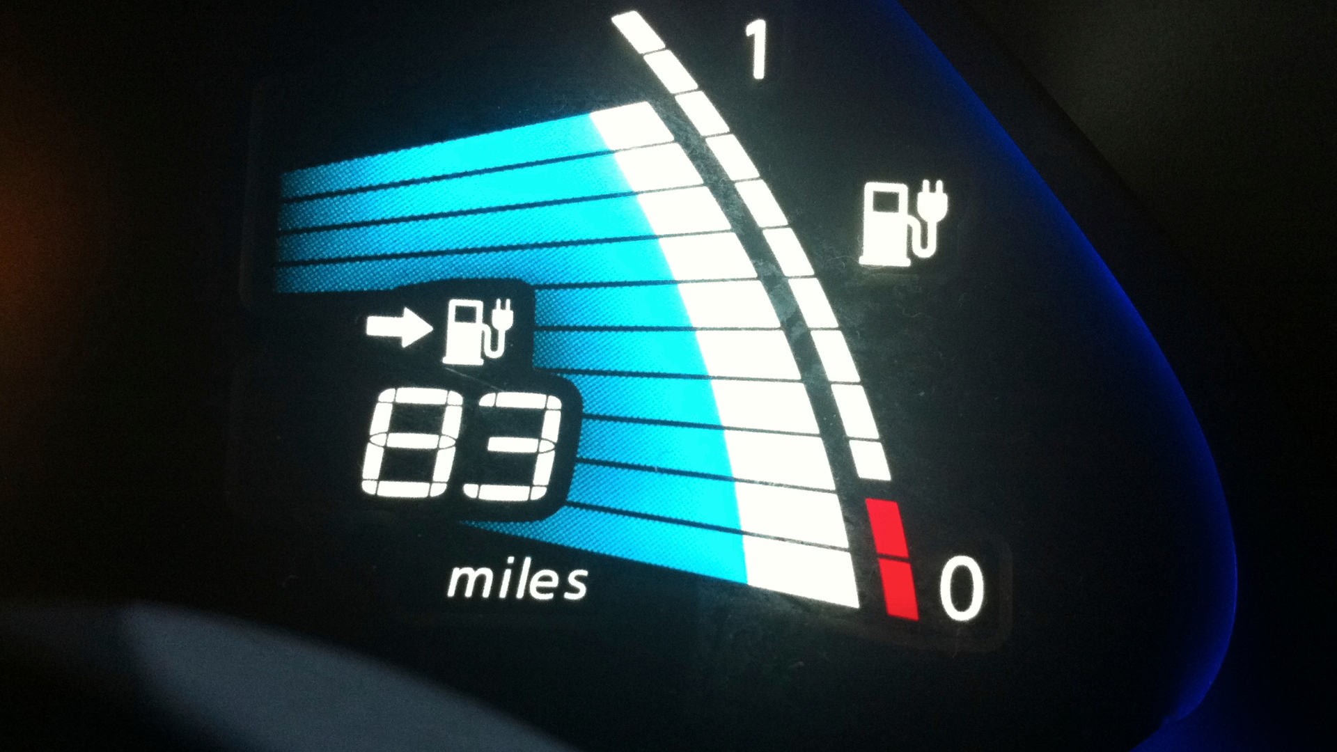 2011 Nissan Leaf State of Charge and Miles remaining