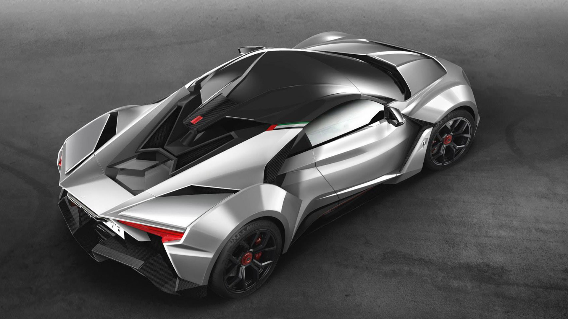 W Motors Fenyr Supersport debuts in Dubai with 900 horsepowerW Motors Fenyr Supersport debuts in Dubai with 900 horsepower