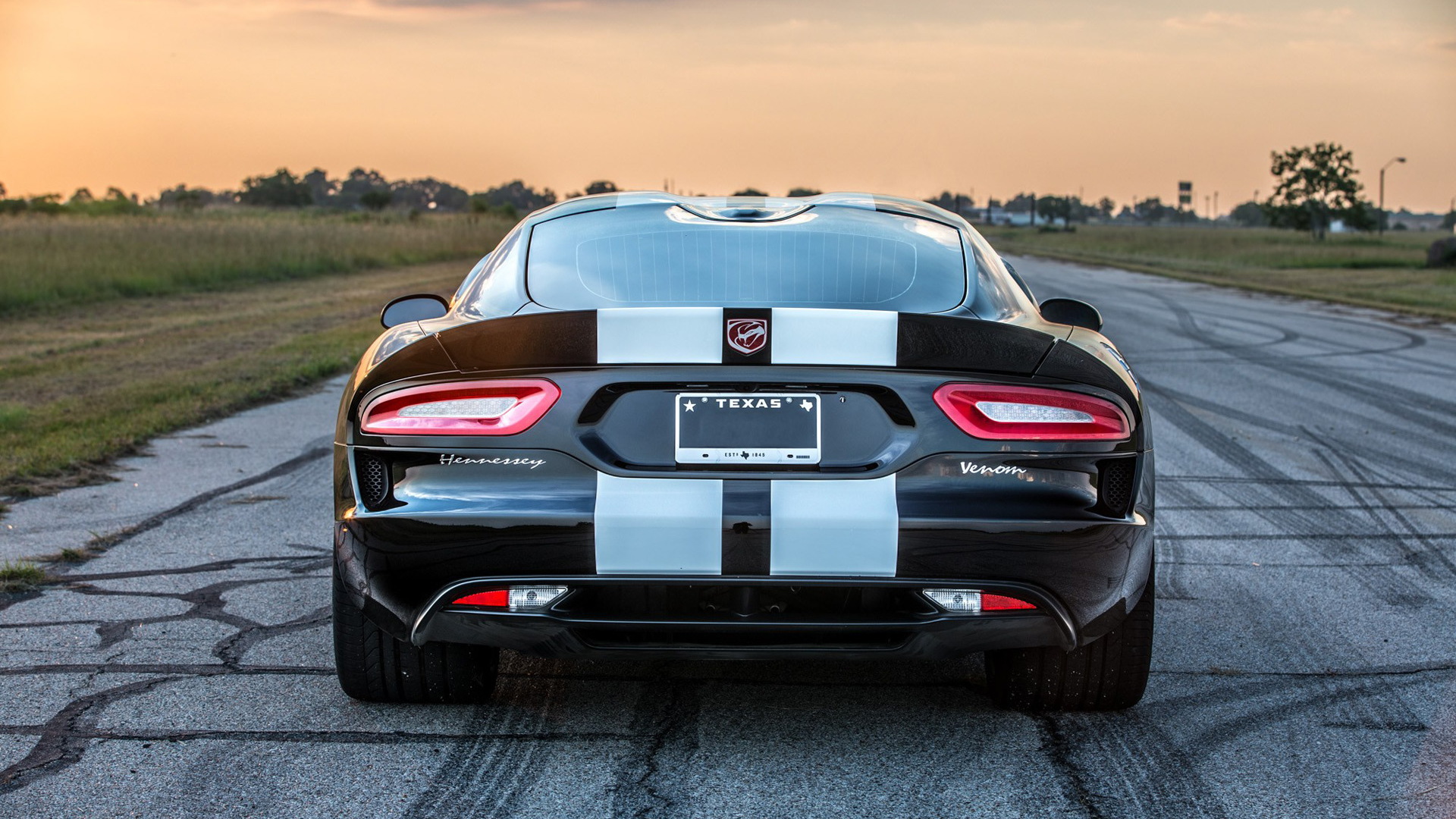 2016 Dodge Viper Venom 800 by Hennessey Performance Engineering