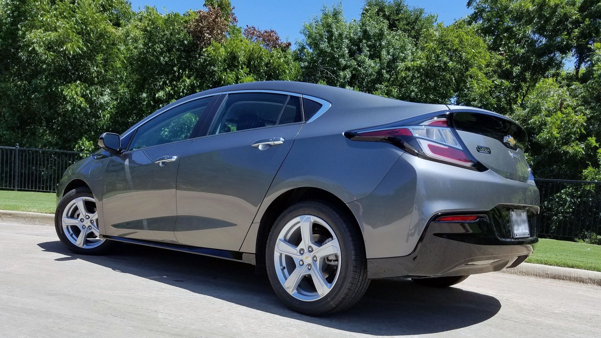 why i leased a 2017 chevy volt in texas to replace a volvo