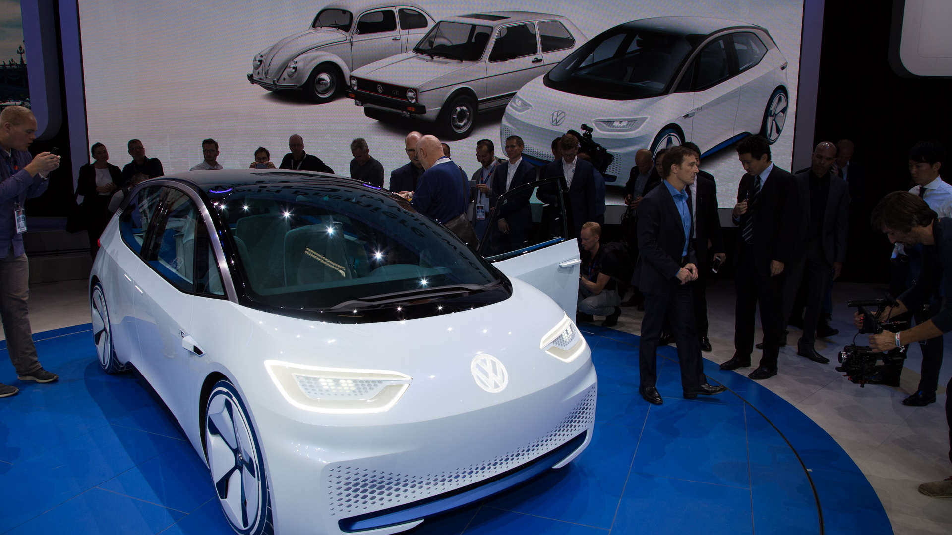 Volkswagen ID Neo concept, 2016 Paris auto show