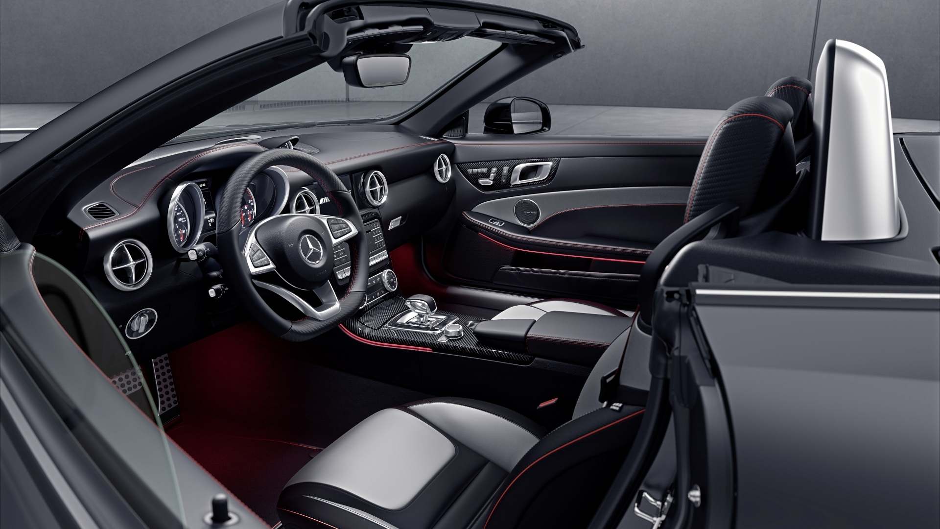2018 Mercedes-AMG SLC43 Performance Studio RedArt