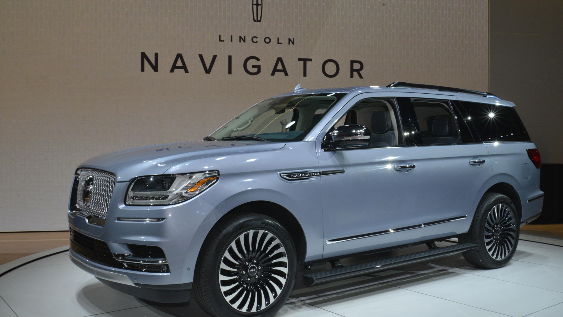 2018 Lincoln Navigator, 2017 New York auto show