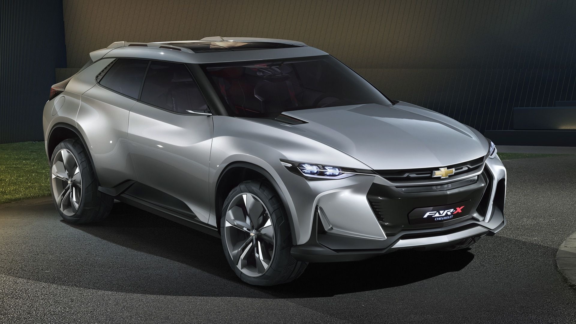Chevrolet FNRX plugin hybrid crossover concept debuts in Shanghai