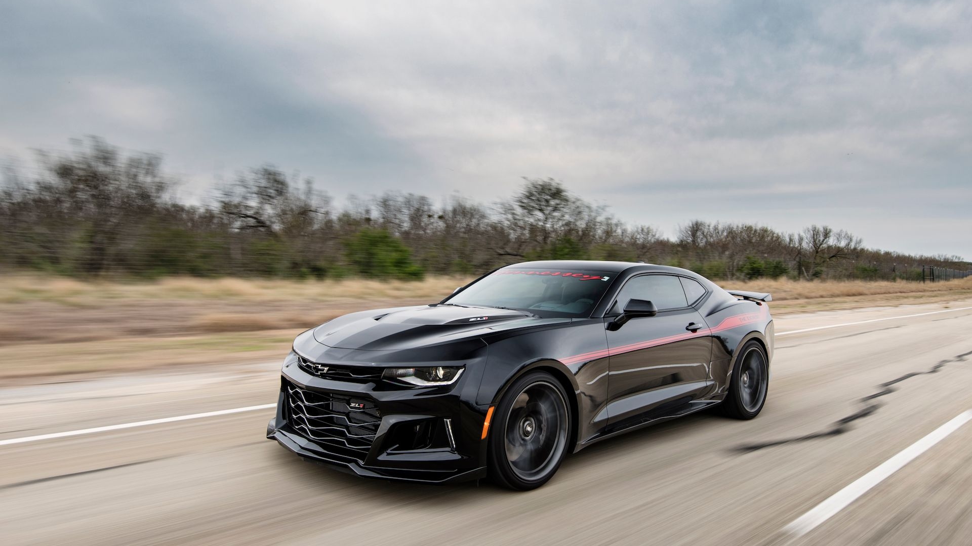 Hennessey Exorcist Camaro ZL1 hits 217 mph during top speed run