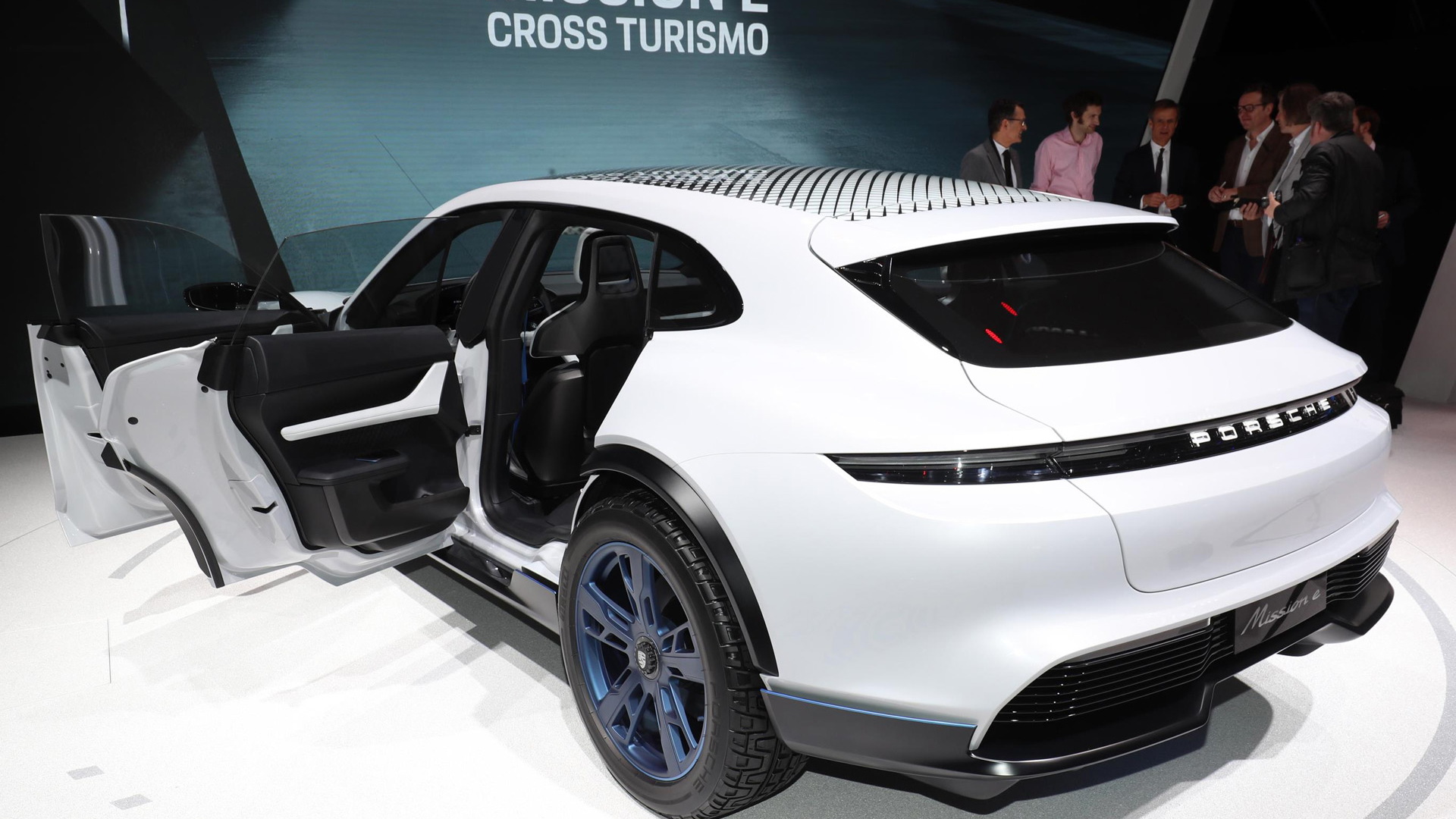 Porsche Mission E Cross Turismo concept