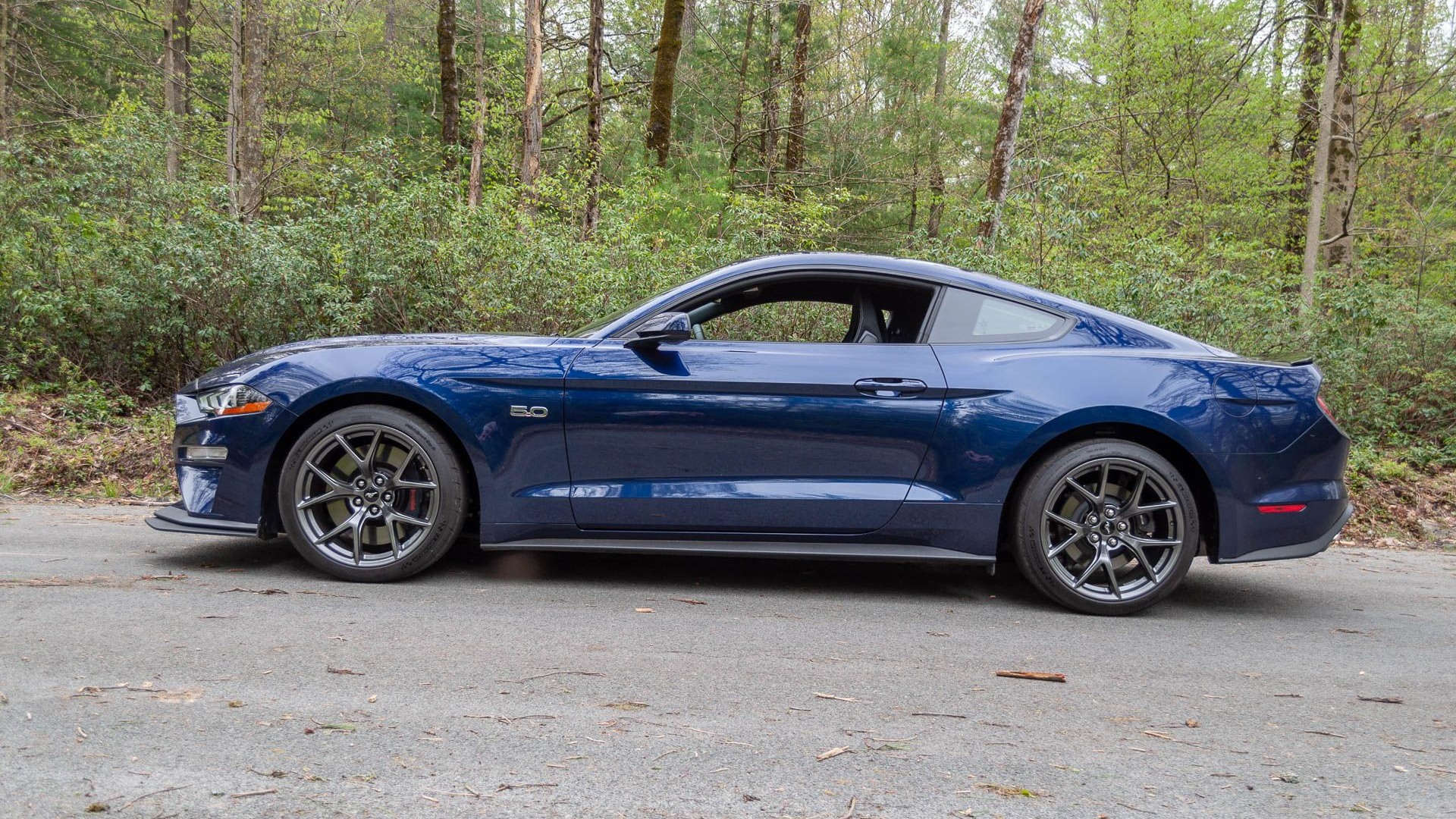 2018 Ford Mustang GT Peformance Package Level 2