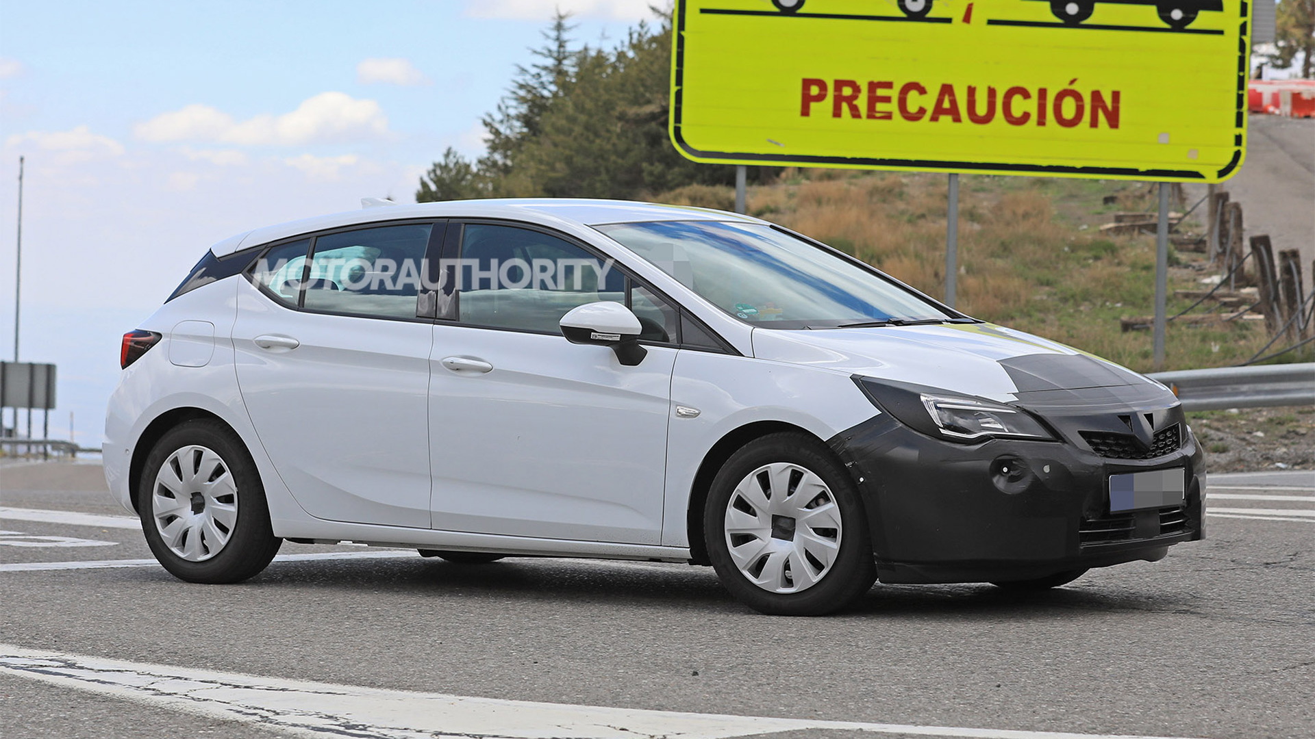 2019 Opel Astra Spy Shots And Video