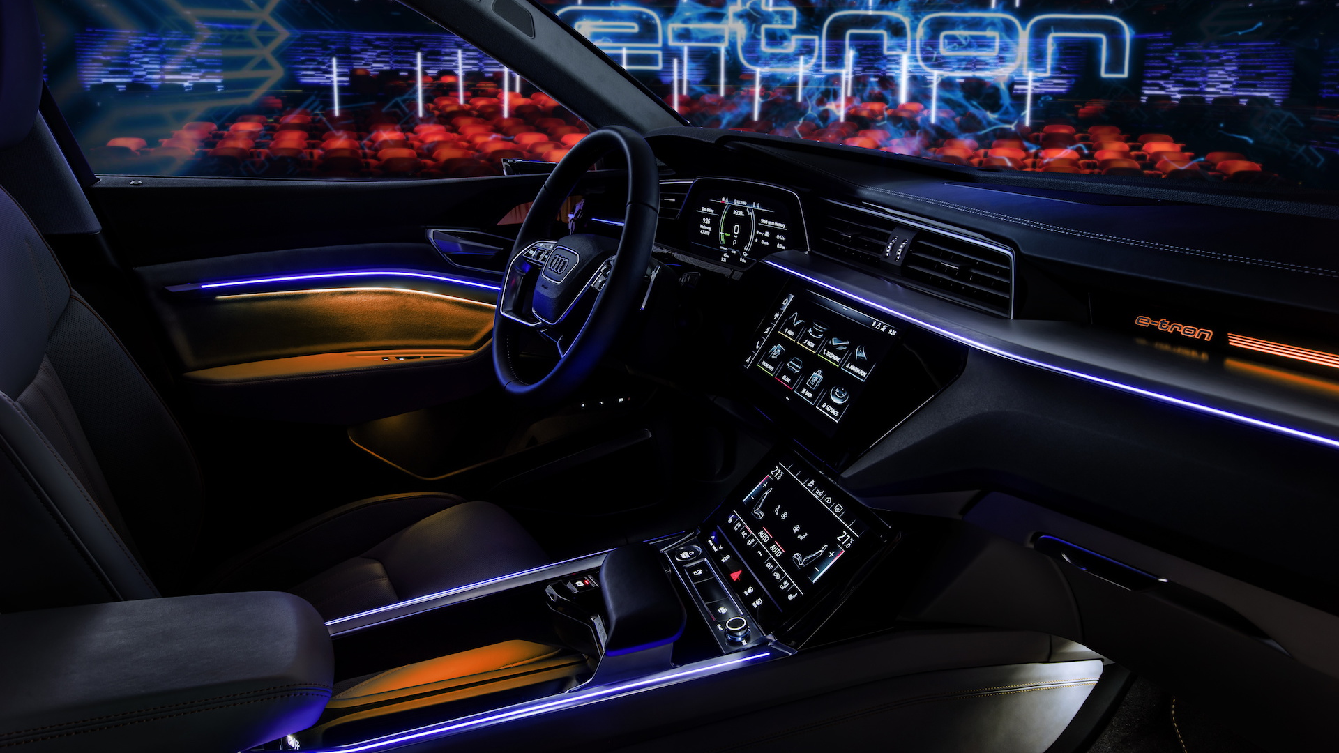 Audi e-tron interior image