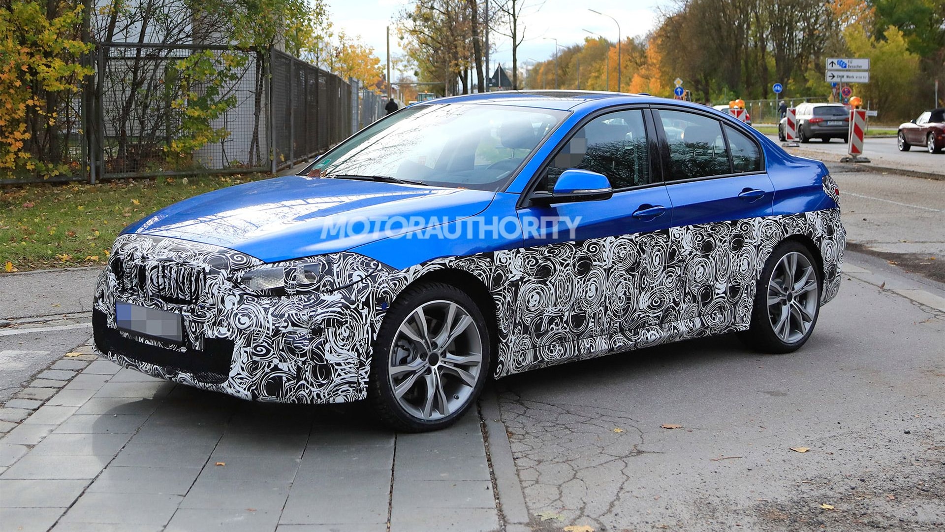2020 BMW 1-Series facelift spy shots - Image via S. Baldauf/SB-Medien