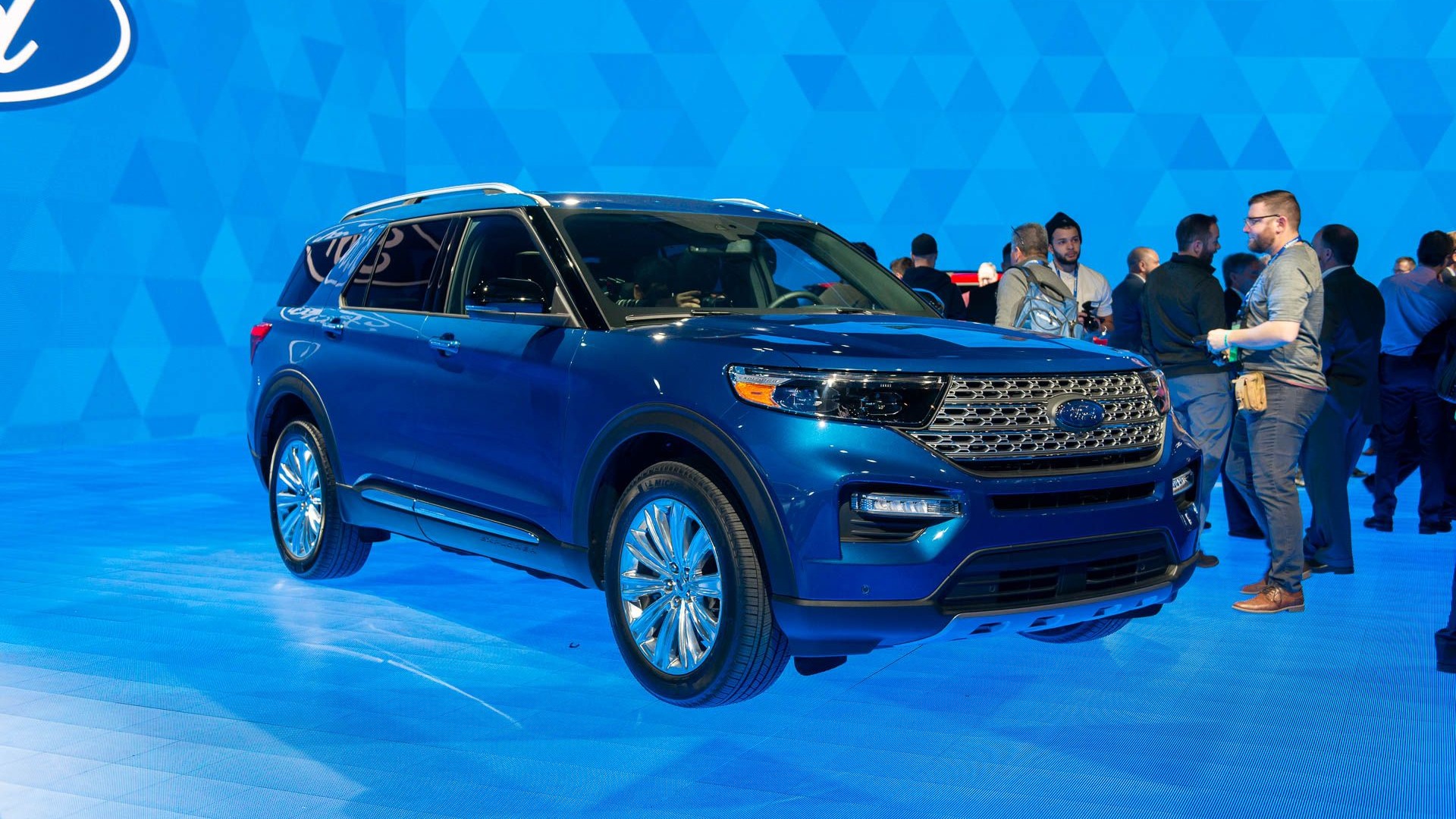 2020 Ford Explorer Hybrid signals the start of a big electrified push