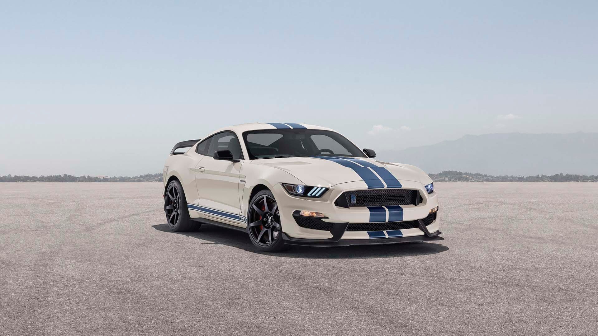 Get the 2020 Ford Shelby GT350 in Wimbledon White Guardsman Blue stripes