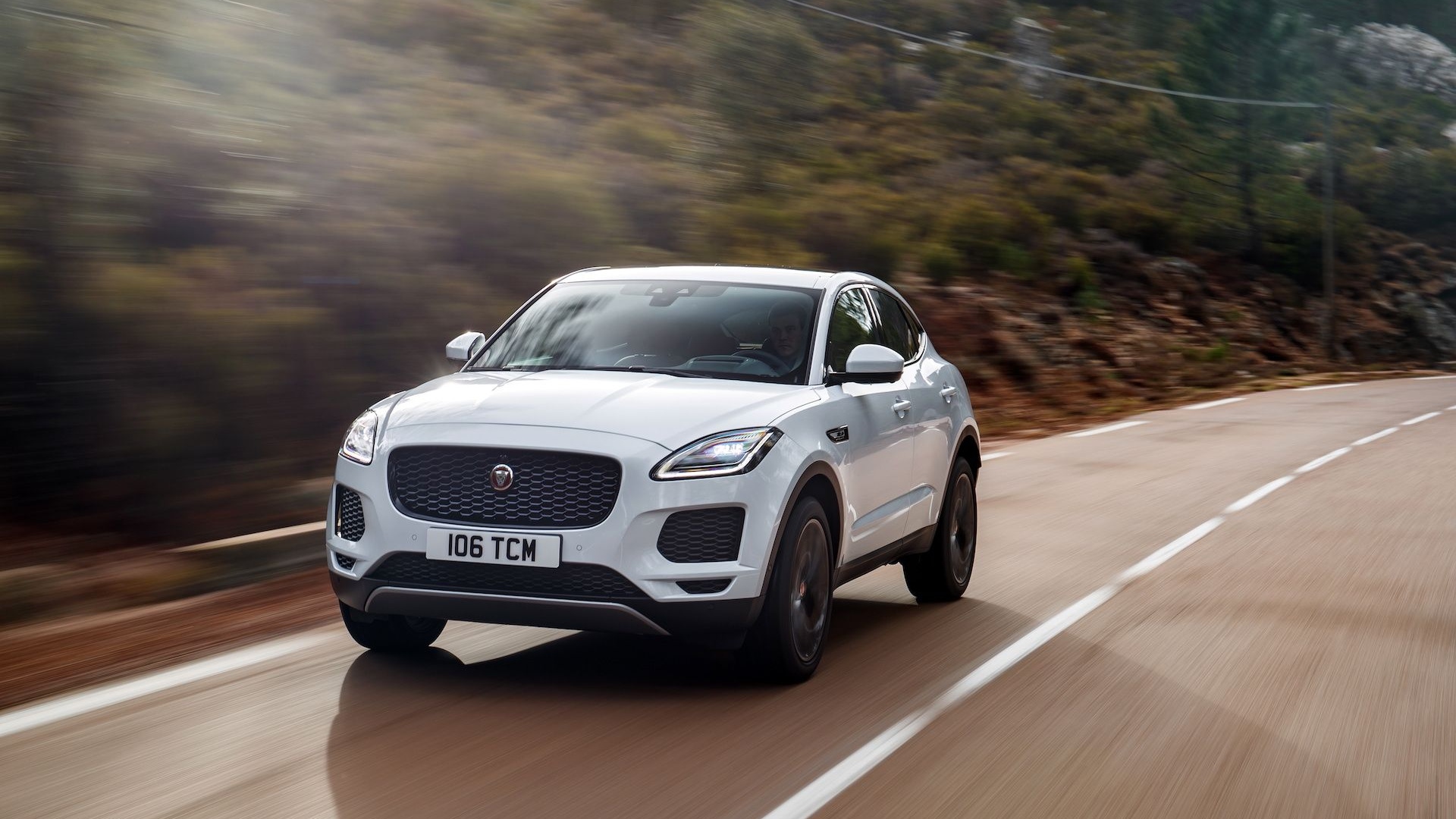 2021 jaguar e-pace spy shots