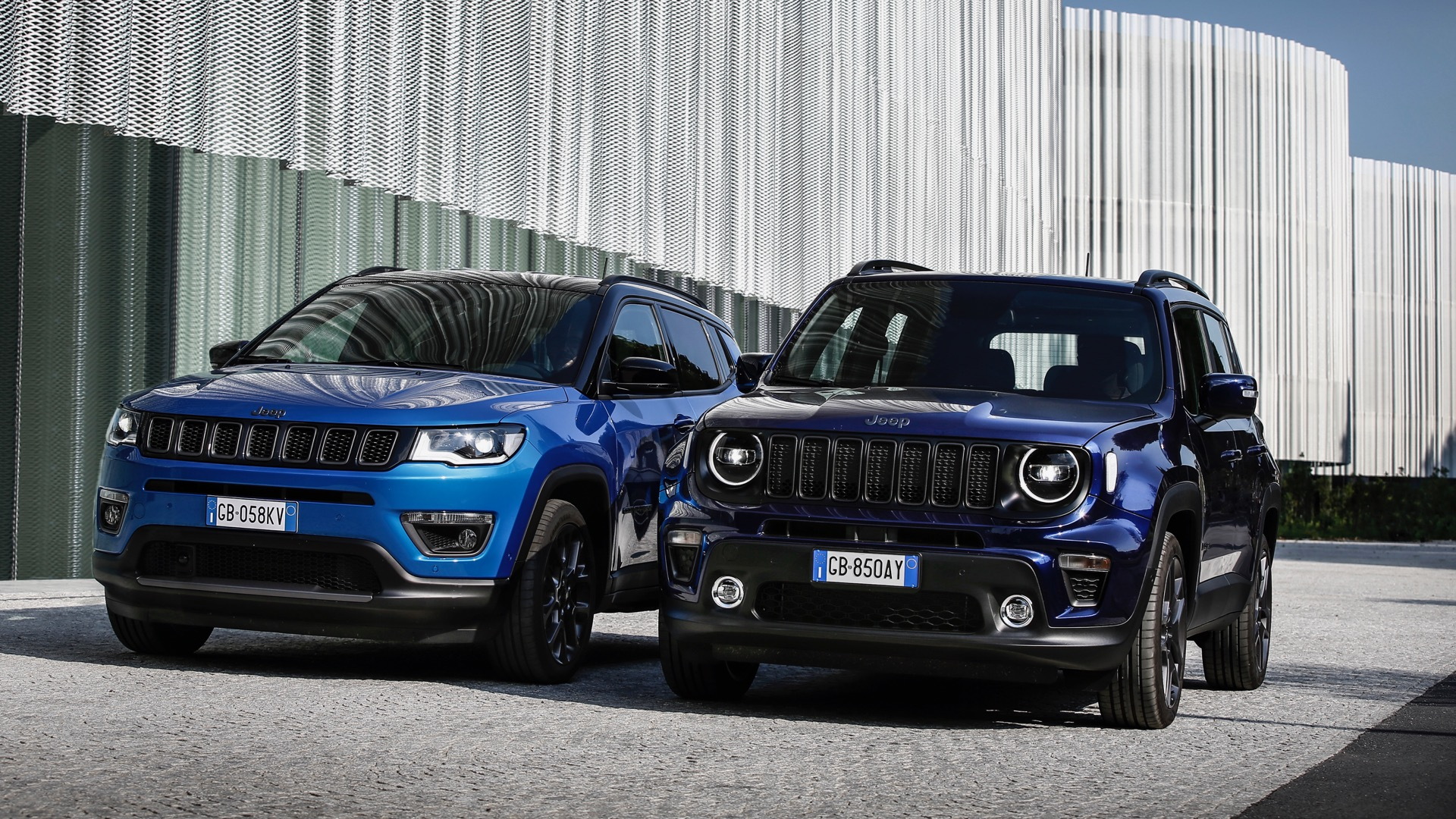 Jeep Renegade 4xe and Compass 4xe plug-in hybrids